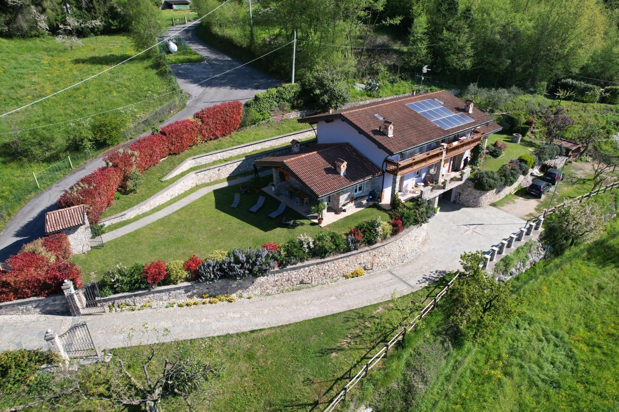 Alla Vecchia Contrada B&B Provaglio Val Sabbia エクステリア 写真